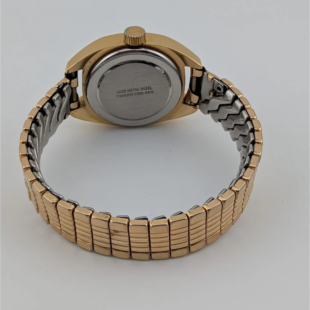 Vintage Helbros 17 Jewel Manual Wind Day Date White Dial Gold Tone Women's Watch